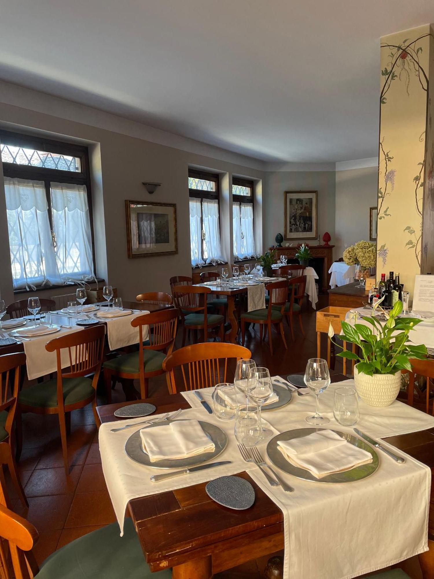 Albergo & Ristorante Selvatico Rivanazzano Terme Eksteriør bilde